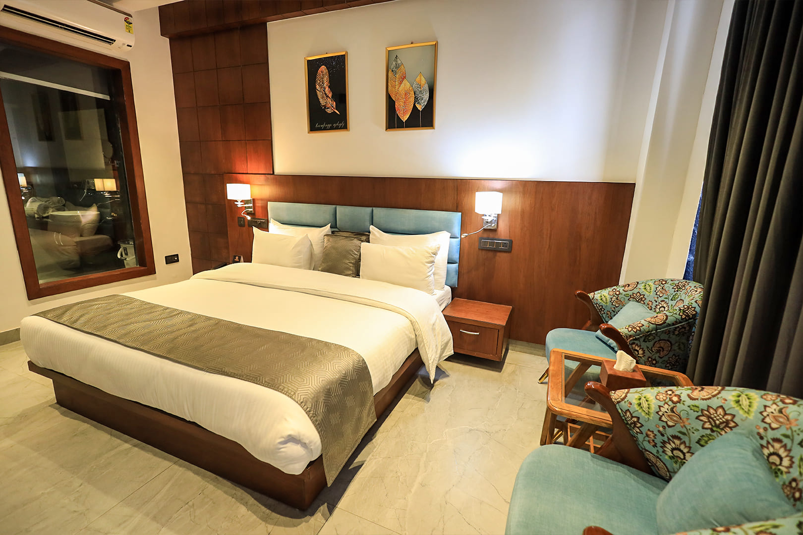 Deluxe Room with Courtyard